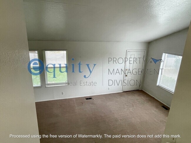 Building Photo - 1341 Merritt Cir