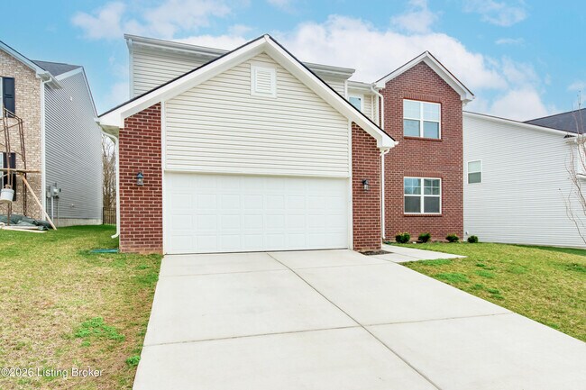 Foto del edificio - 17004 Meander Wy