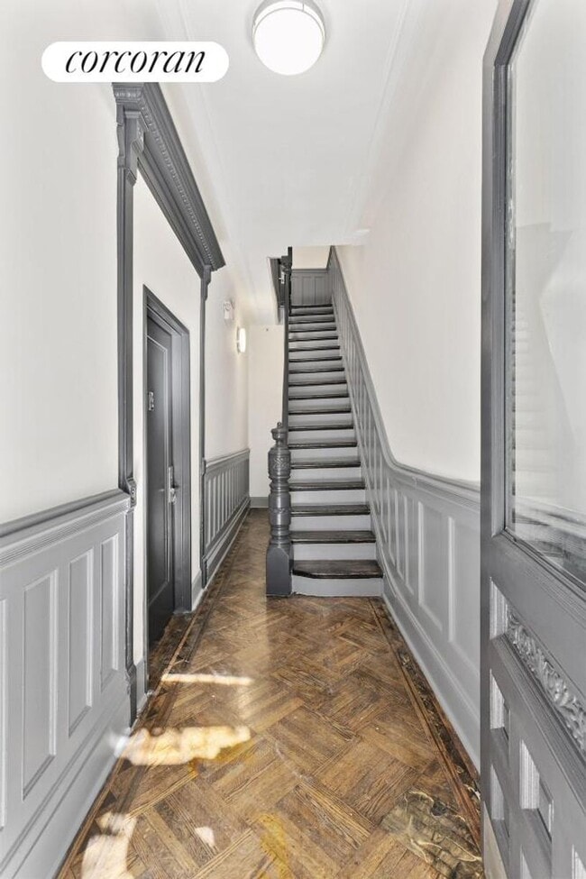 Building Photo - 263 W 131st St
