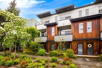 Building Photo - 3015C 60th Ave SW