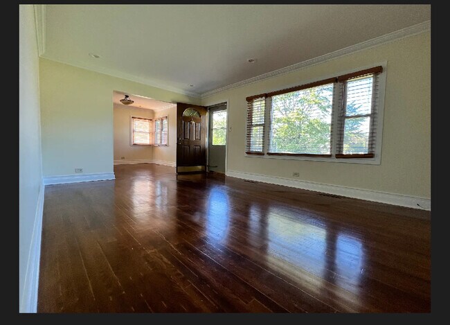 Sala de estar - 8431 W 135th St