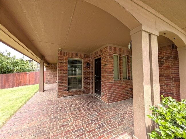 Photo - 14013 Zippo Way Unit House