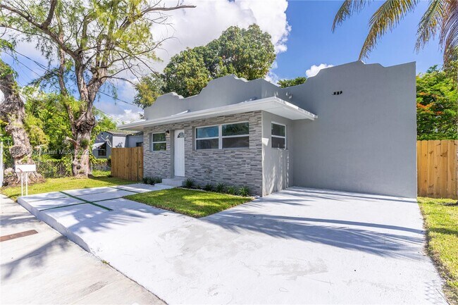 Building Photo - 647 NW 51st St