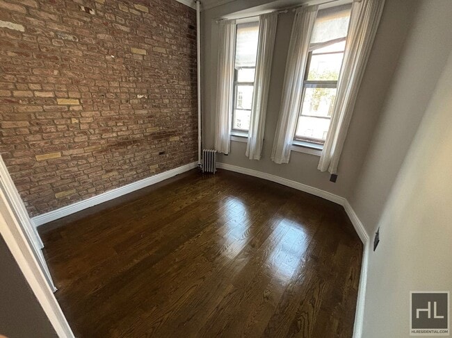 Building Photo - East 18th Street