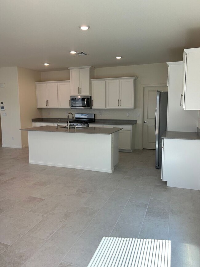 Foto del edificio - Brand New home In North Las Vegas