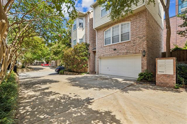 Foto del edificio - 2704 Welborn St