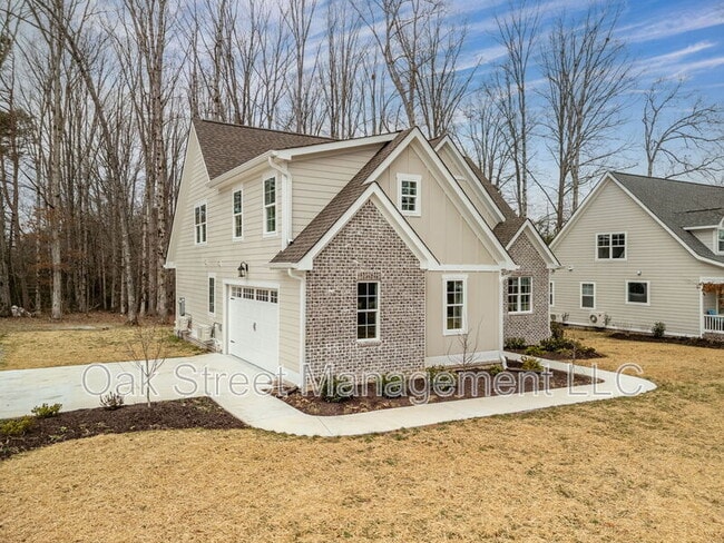 Building Photo - 2955 Corral Rd