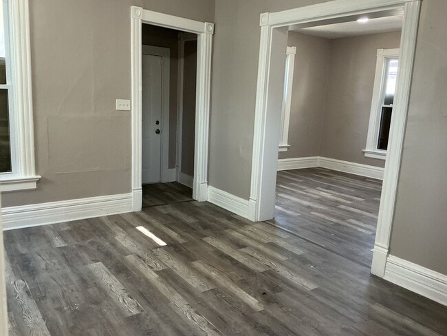 Foto del edificio - 4 bedroom single family home