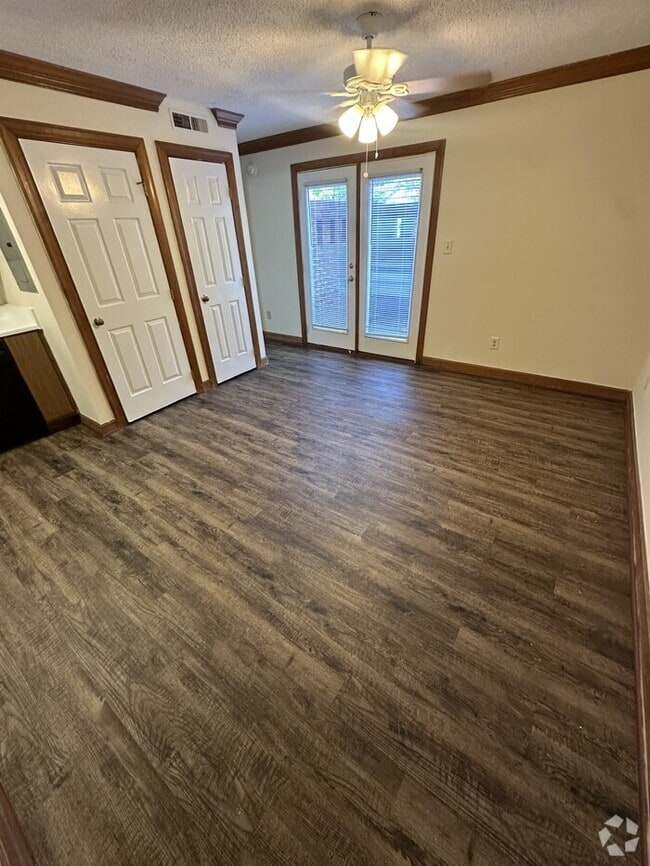 Building Photo - 3517 Ivy Commons Dr