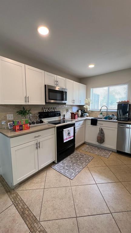 Foto del edificio - 4817 Landover Cir