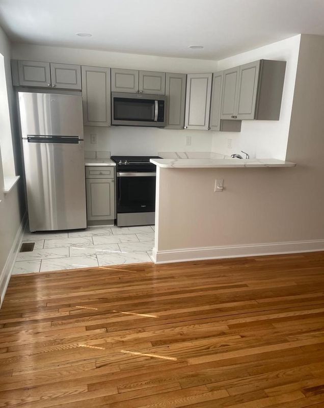 Foto del edificio - 4056 Edgewood Rd