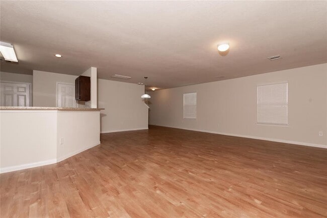 Foto del edificio - 12606 Lady Slipper Rd