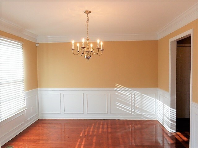Foto del edificio - 3300 Stars Cove Ln