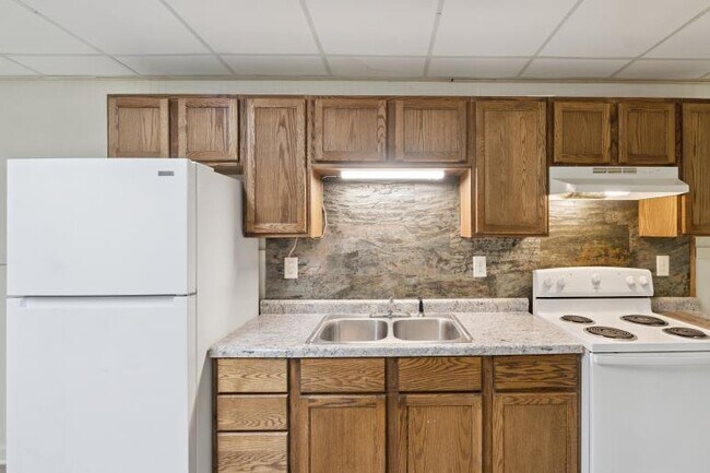 Foto del edificio - 912 N State Rd