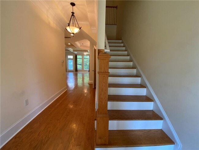 Building Photo - 2887 Laureate Ct