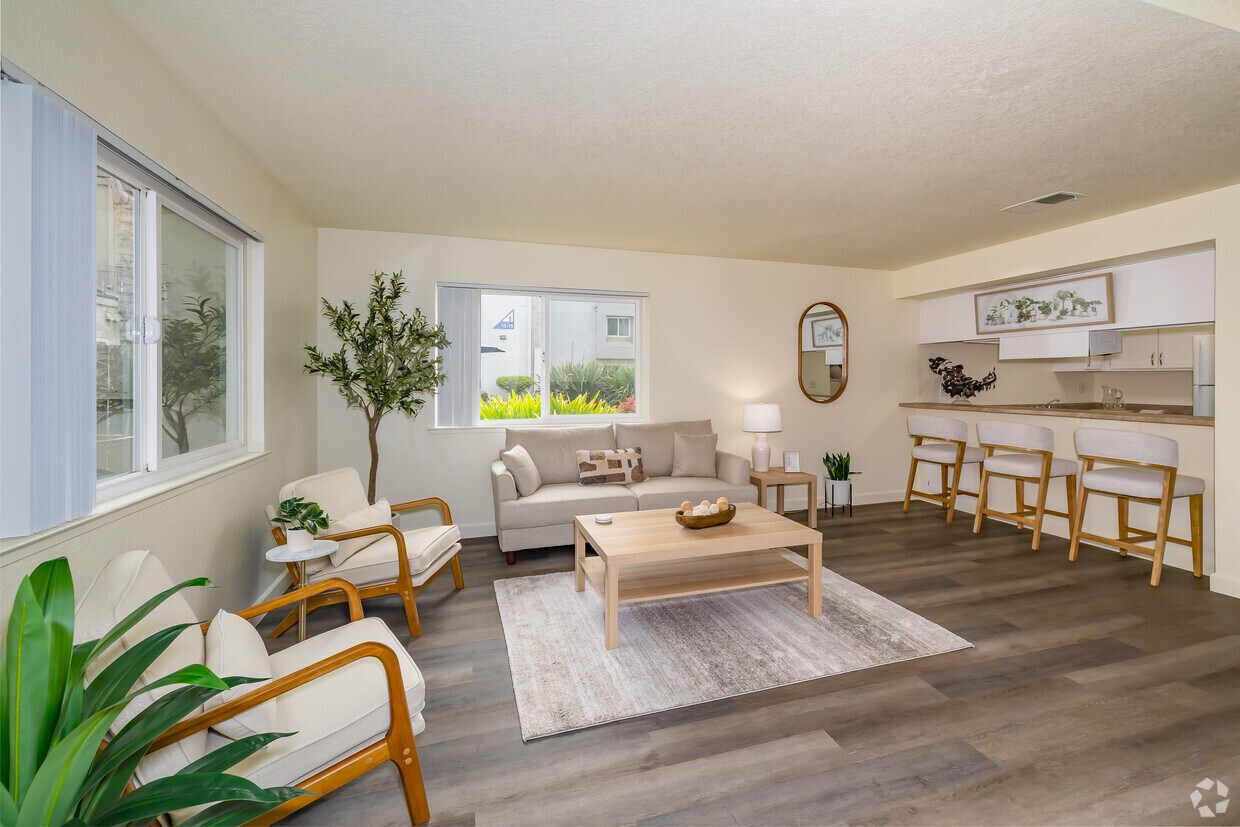 Primary Photo - Fountain Circle Townhomes