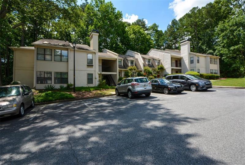 Foto principal - 2108 HUNTINGDON Chase