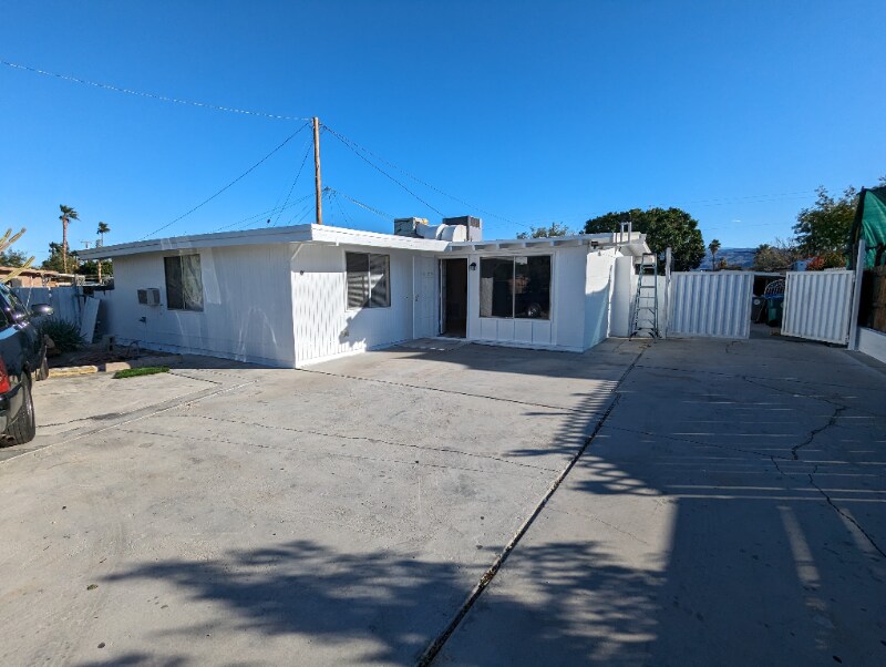 Foto principal - 67215 Santa Barbara Dr