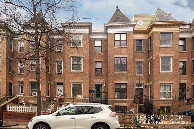 Building Photo - 1725 Euclid St NW