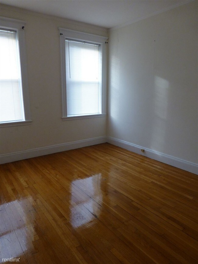 Foto del edificio - 1 br, 1 bath  - 14 Orkney Rd # 26DD