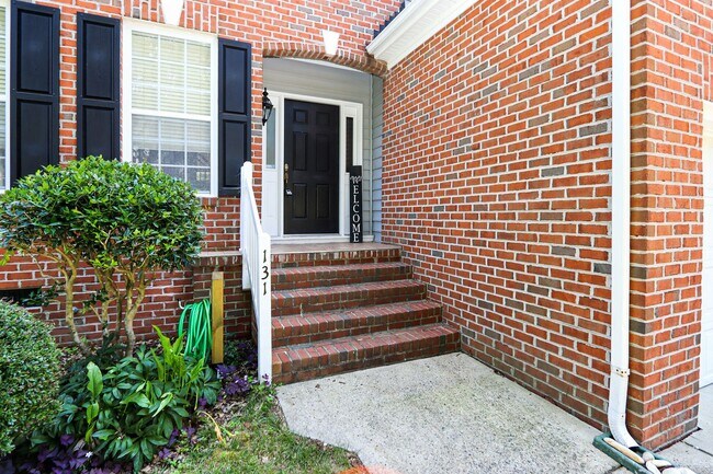 Building Photo - 131 Elizabeth Harrison Ln
