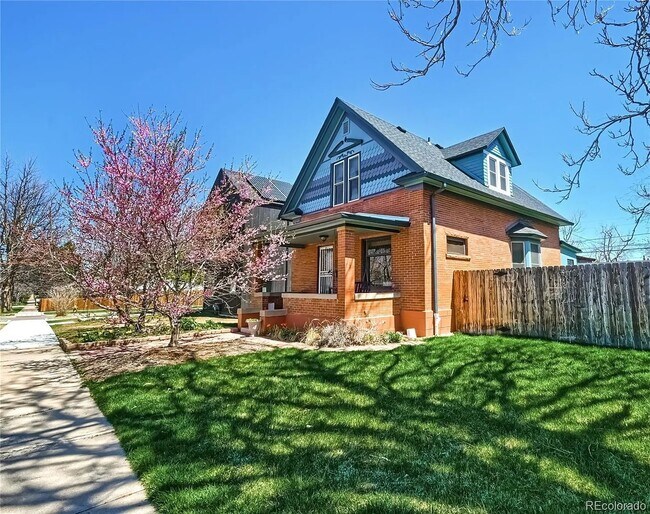 Foto del edificio - 4188 Winona Ct