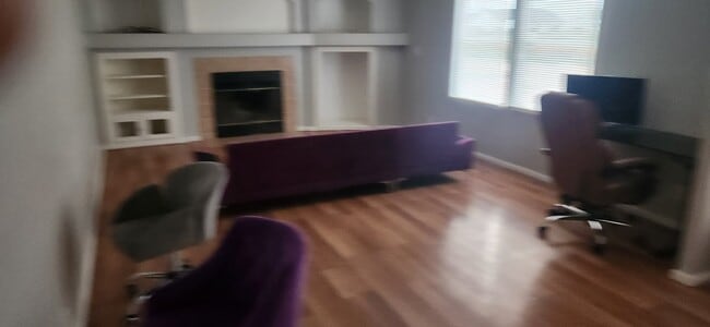 Building Photo - 28763 N Palos Dr