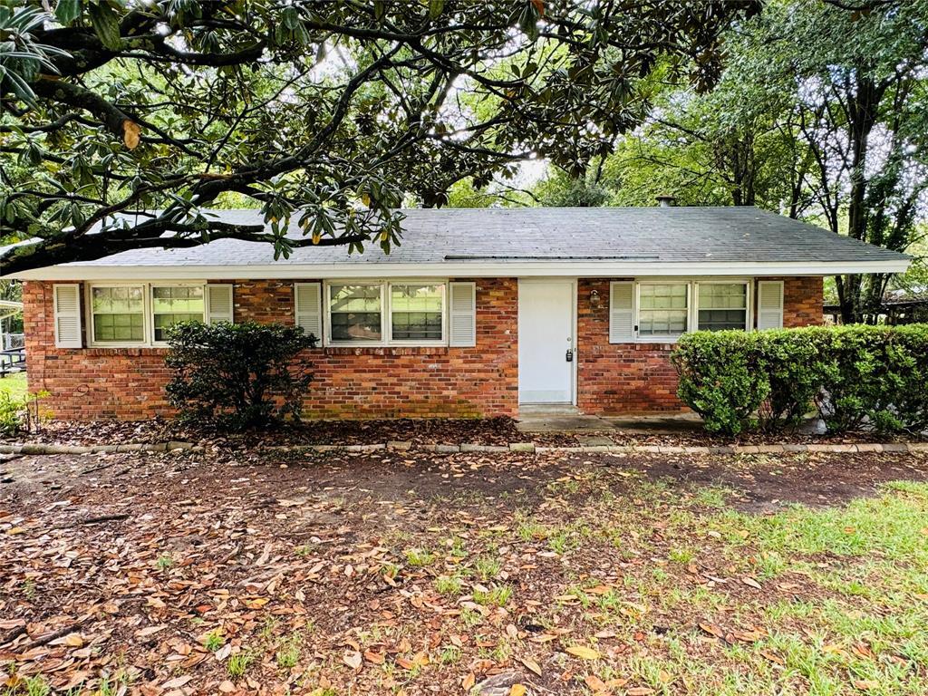 Primary Photo - 1106 Lombard Dr