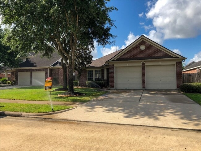 Building Photo - 17115 Sheffield Pines Ln