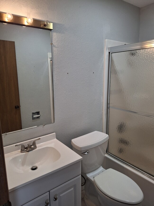 150 Sws Dr Unit 1594C, Lake Ozark, MO 65049 Condo for Rent in Lake