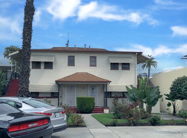 Building Photo - 7020 Seville Ave