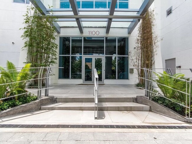 Foto del edificio - 1100 S Miami Ave