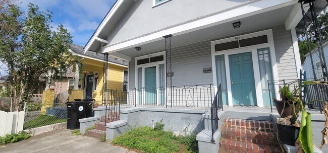 Building Photo - 8423 Cohn St