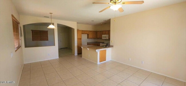 Foto del edificio - 1842 N 112th Dr