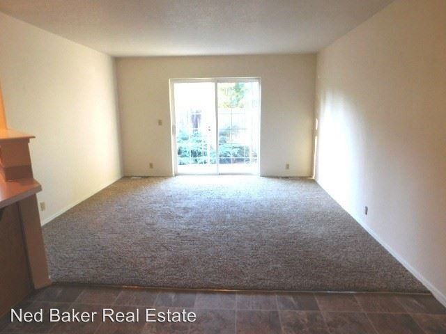 Building Photo - 673-675-675 Pinehurst Ave NE