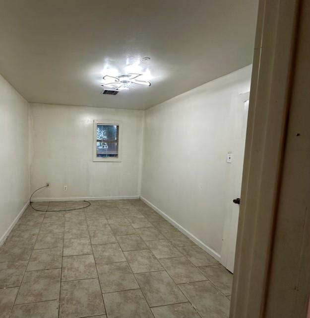 Foto del edificio - 105 Clear Lake Rd