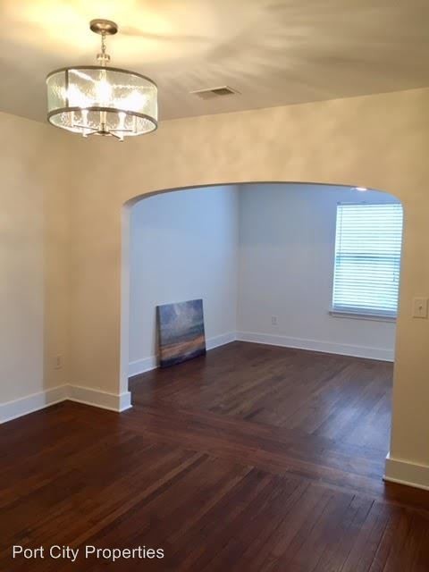 Building Photo - 55-57 Peachtree St