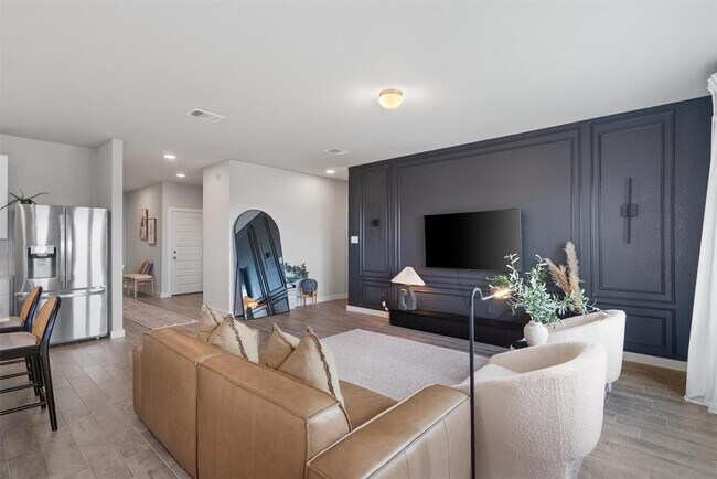 Building Photo - 11620 Comano Dr