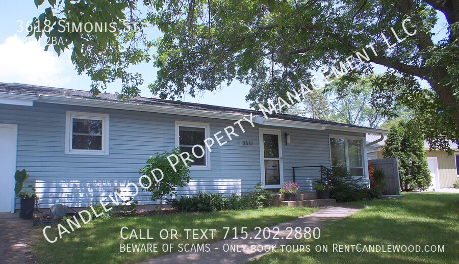 Primary Photo - Beautiful 3 Bedroom Single Family Furnishe...