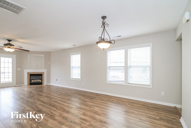 Building Photo - 152 Bridgewater Dr