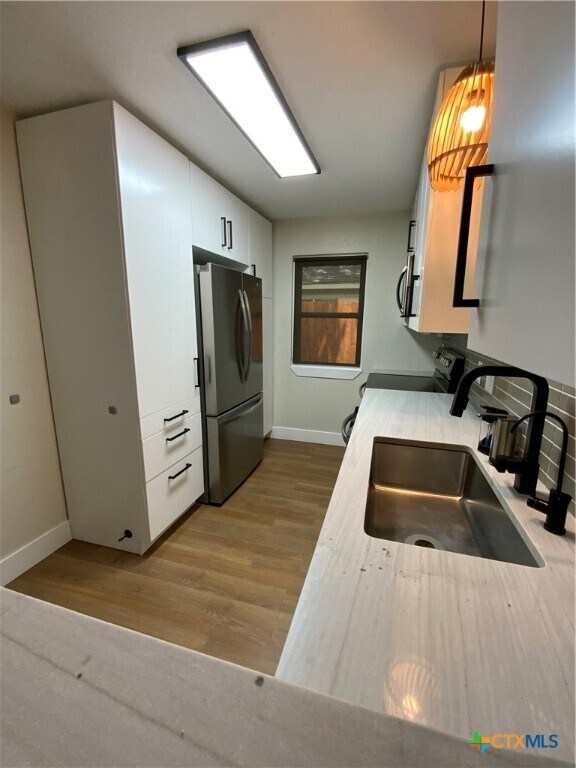 Foto del edificio - 4725 Hartrick Bluff Rd