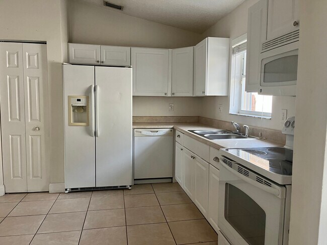 Kitchen - 9970 NW 32nd St