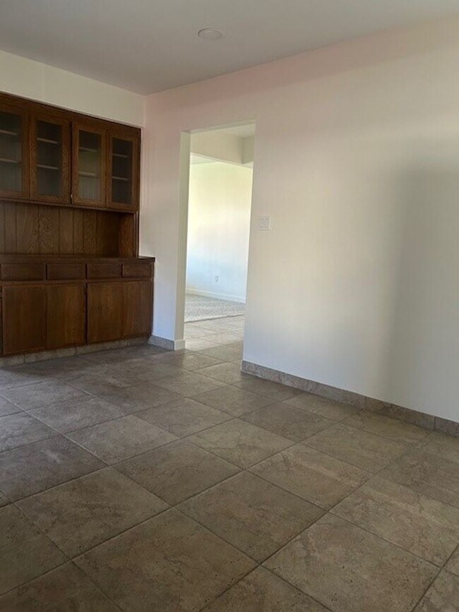 Foto del edificio - 8900 Campus Park Ct