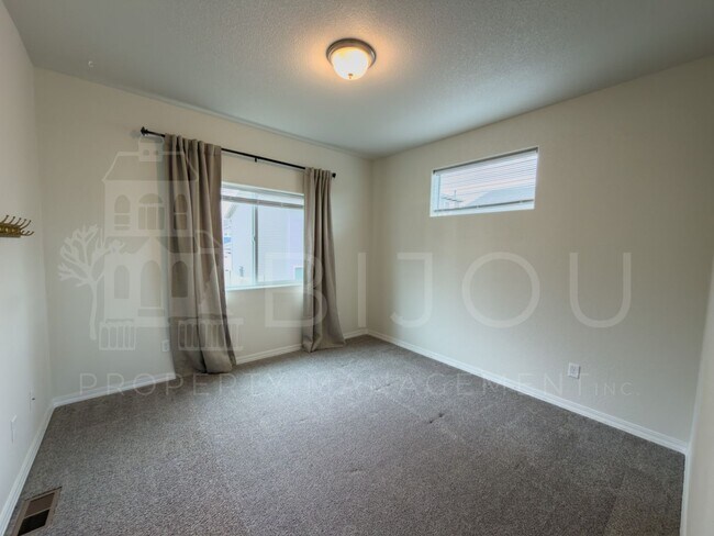 Building Photo - 4519 Samaritan Lp