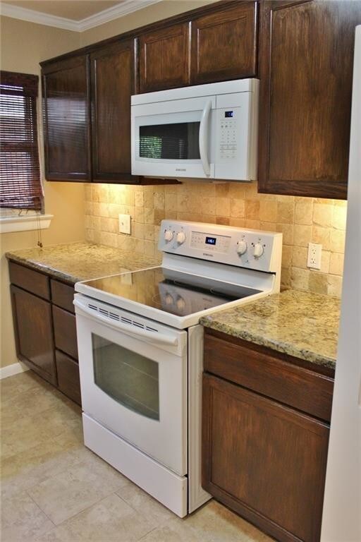 Foto del edificio - 10226 Pinecrest Dr
