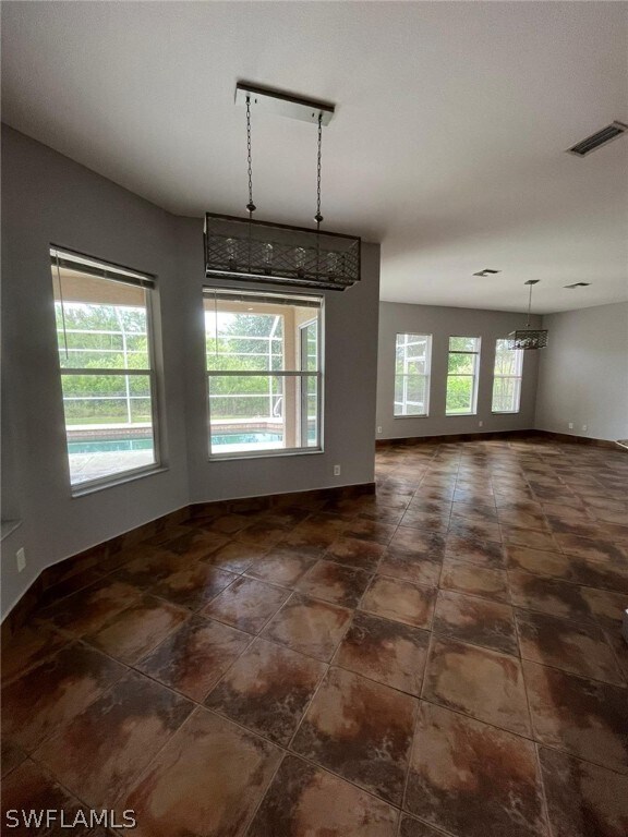 Building Photo - 15303 Briarcrest Cir