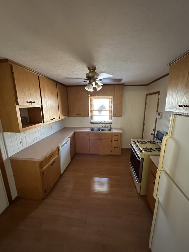 Foto del edificio - 1626 NW 27th St