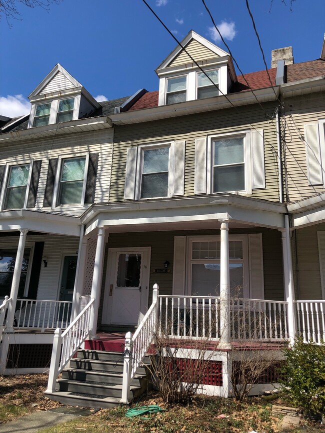 Building Photo - 15 N Main Ave