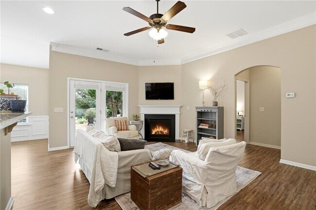 Foto del edificio - 318 Argyle Ct