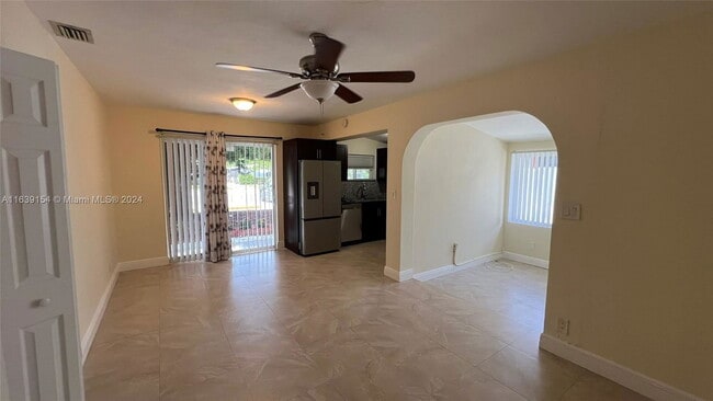 Photo - 226 NE 25th Ave Apartment